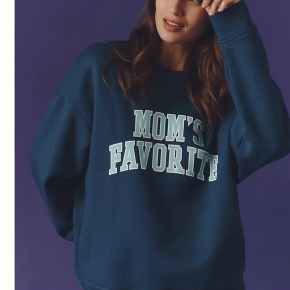 Favorite Daughter Mom's Favorite Sweatshirt